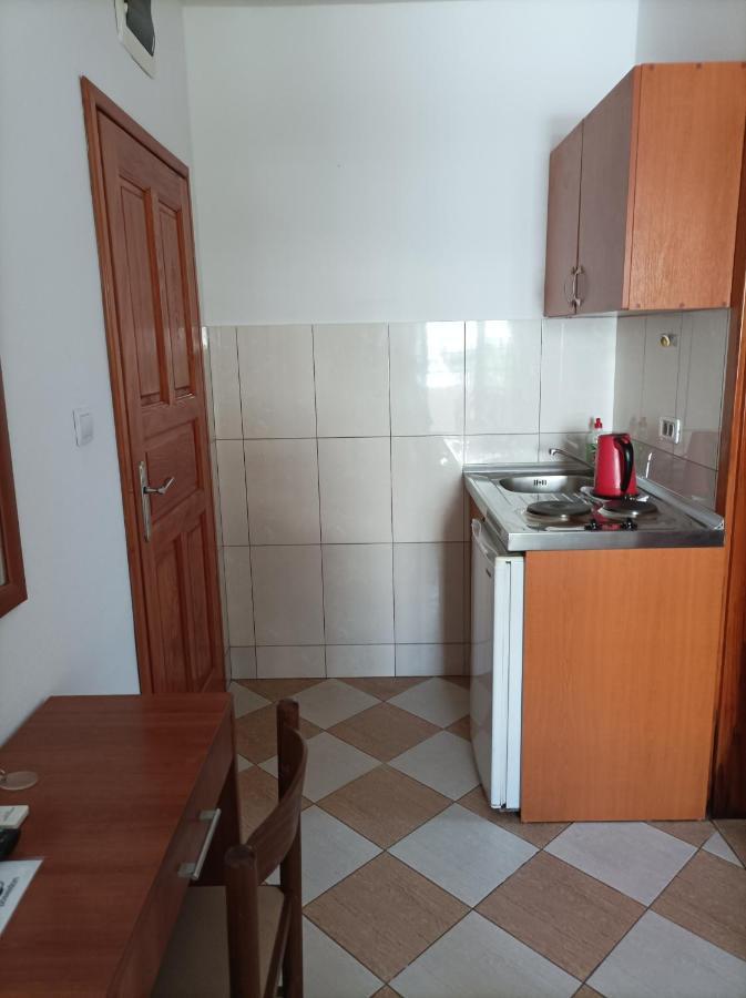 Apartmani Bastrica Budva Luaran gambar