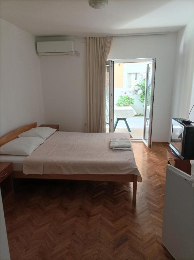 Apartmani Bastrica Budva Luaran gambar