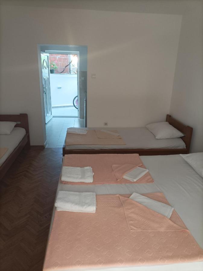 Apartmani Bastrica Budva Luaran gambar