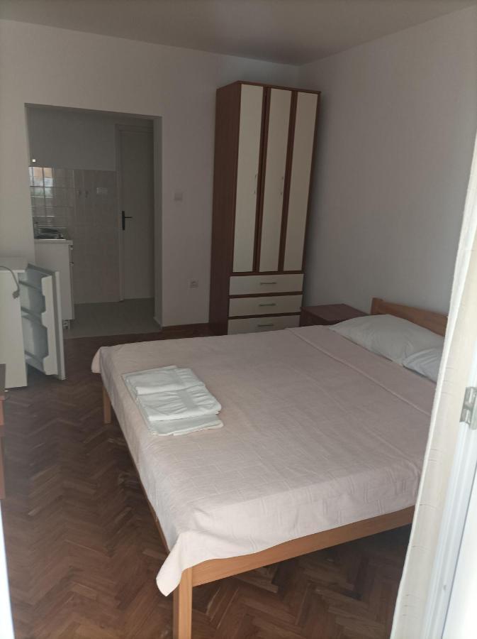 Apartmani Bastrica Budva Luaran gambar