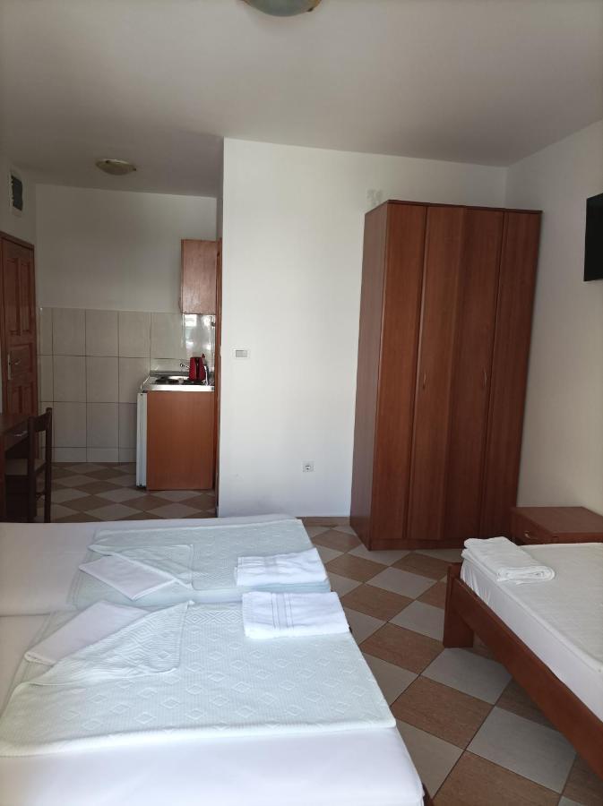 Apartmani Bastrica Budva Luaran gambar